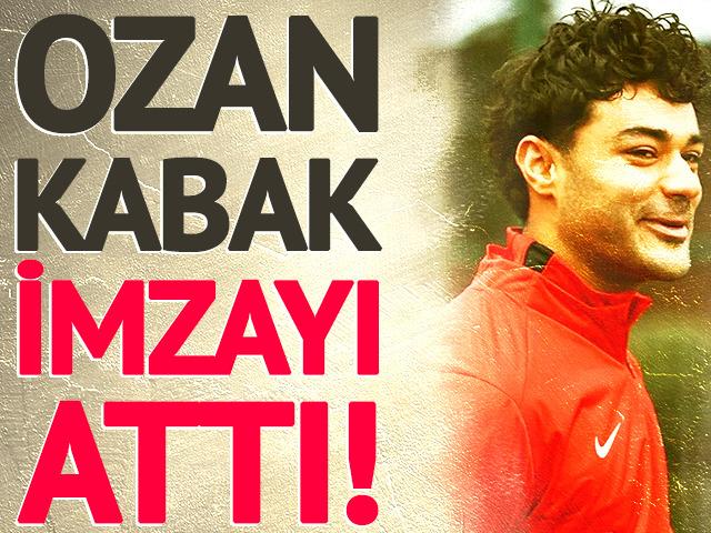 Galatasaray'a tarihi &ccedil;alım! Ozan Kabak imzayı attı