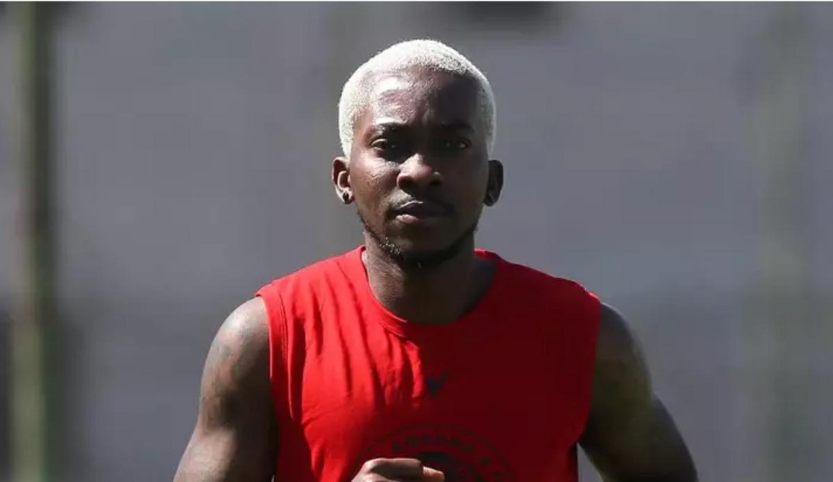 Galatasaray maçı öncesi Volkan Demirel, Onyekuru yu kadro dışı bıraktı! 2