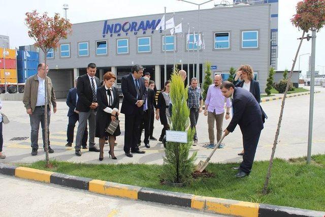 Kaymakam Kızıltoprak’tan, İndorama’ya takdir belgesi