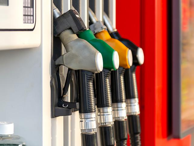 Akaryakıta zam geldi, indirim bekleniyor: 15 Nisan benzin, motorin fiyatı
