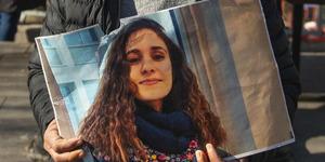 Cesedi &ouml;nce g&ouml;mm&uuml;şler sonra &ccedil;ıkarıp yer değiştirmişler!