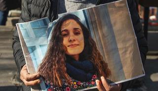 Cesedi &ouml;nce g&ouml;mm&uuml;şler sonra &ccedil;ıkarıp yer değiştirmişler!