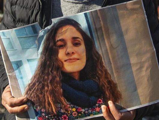 Cesedi &ouml;nce g&ouml;mm&uuml;şler sonra &ccedil;ıkarıp yer değiştirmişler!