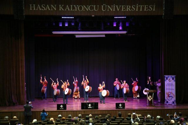 HKÜ’den Otizm farkındalık günü etkinliği