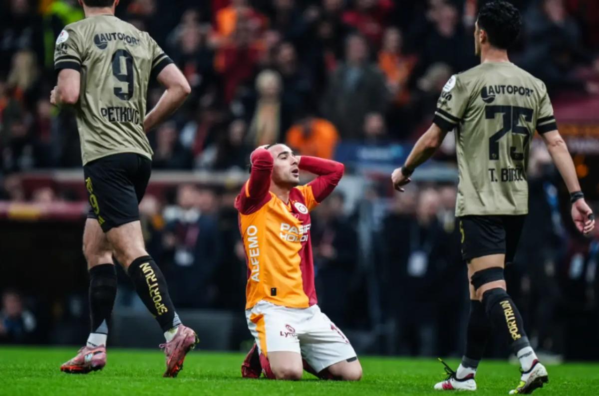 S&uuml;per Lig i&ccedil;in olay yaratan şampiyonluk kehaneti! "3 puan farkla..." 1