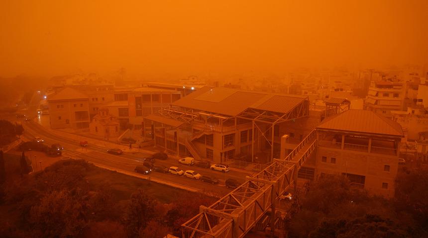 Daha &ouml;nce kızıla boyamıştı: Tekrar geliyor! T&uuml;m kıyı şeridini etkileyecek