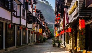 Bu şehrin genişliği sadece 30 metre! D&uuml;nyanın en dar şehri