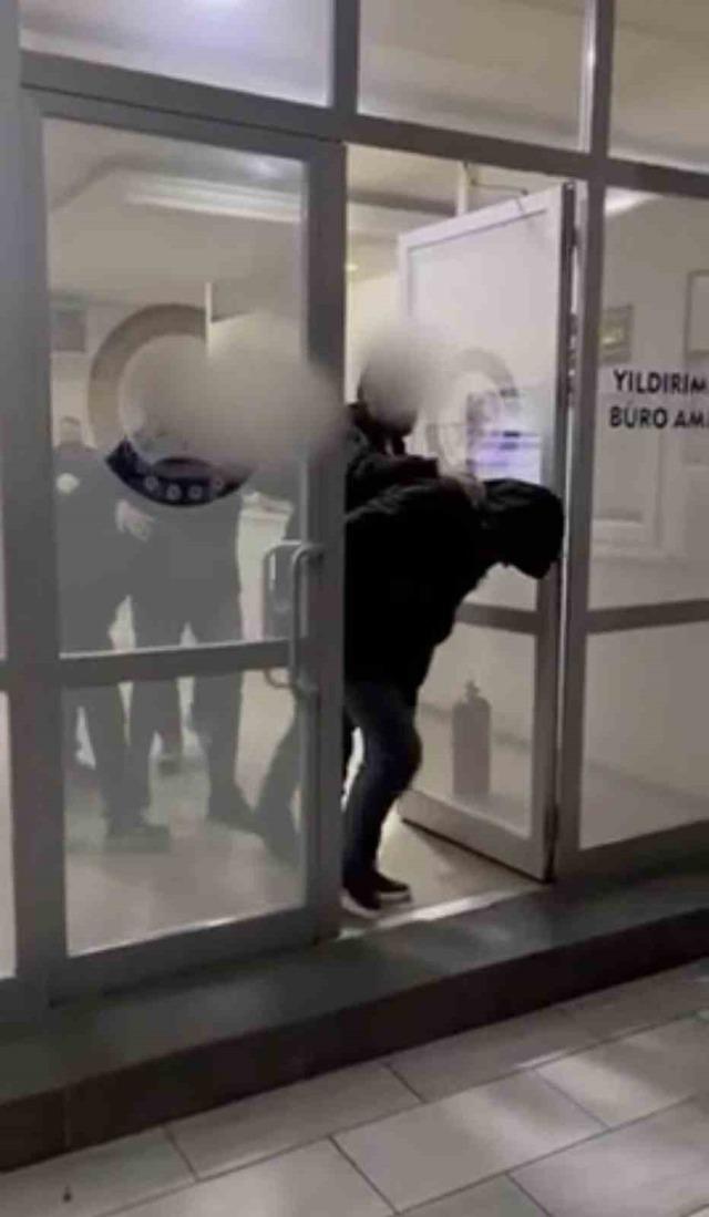 Uyuşturucuyu tavan arasına sakladılar… Polis tek tek ortaya çıkardı 2