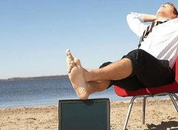 Yıllık izin alacaklara 4 gün yol izni