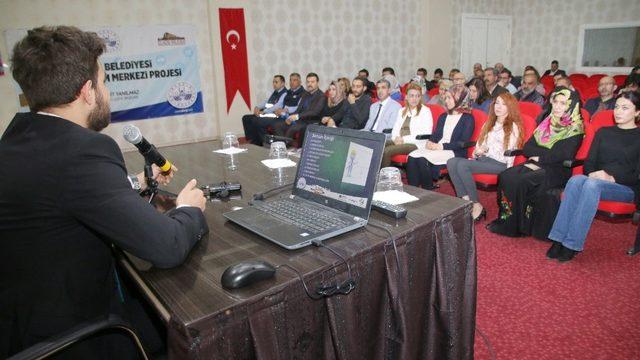 Belediye personeline hizmet içi eğitim