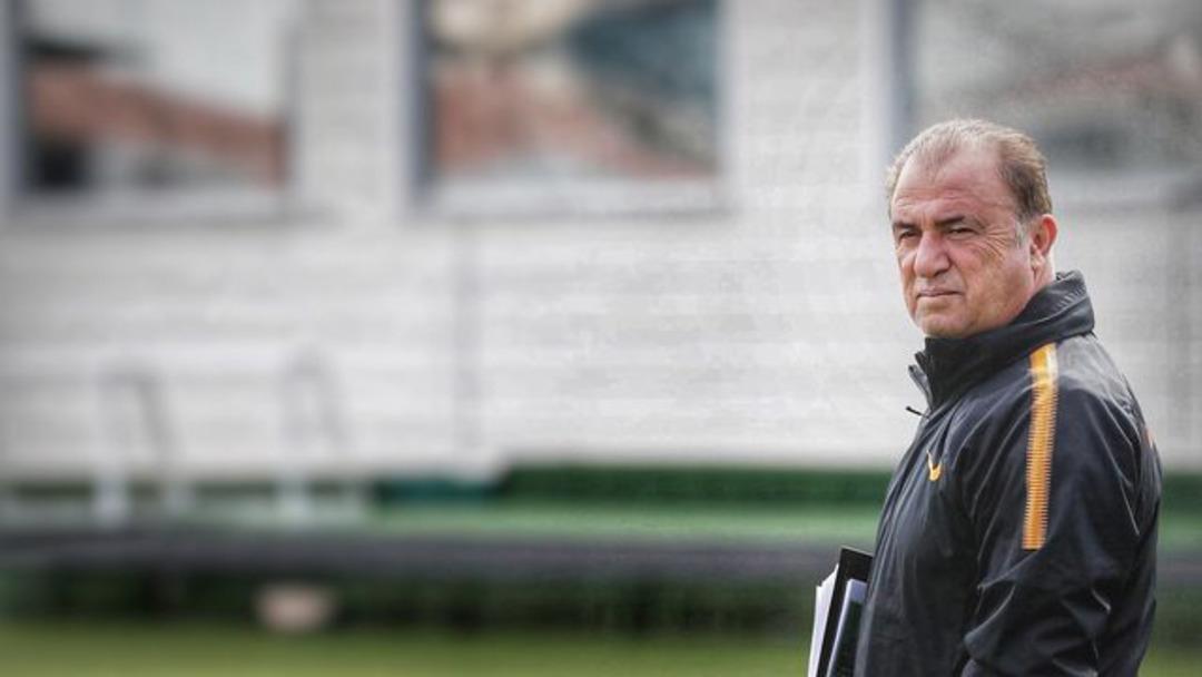 Fatih Terim'den tarihi karar!