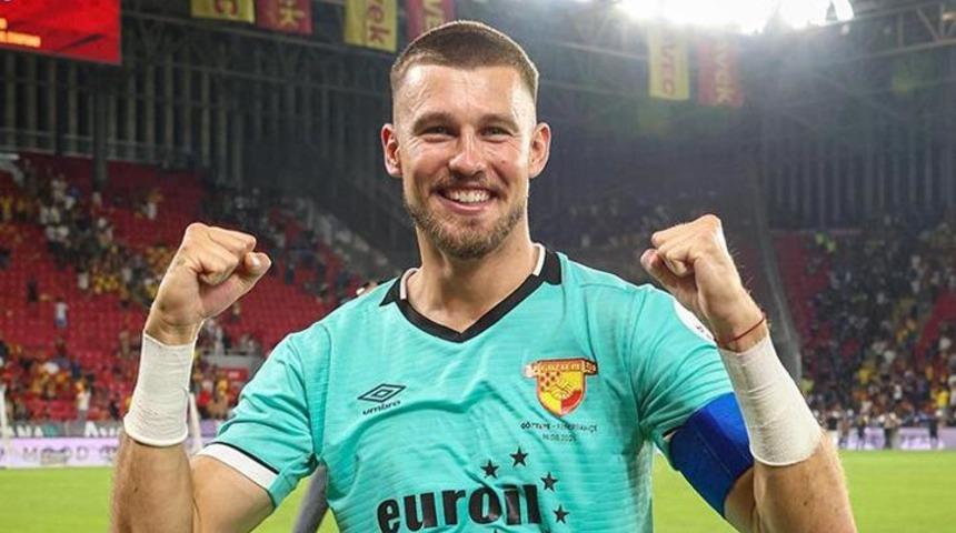 G&ouml;ztepe'de Lis'e Lech Poznan kancası