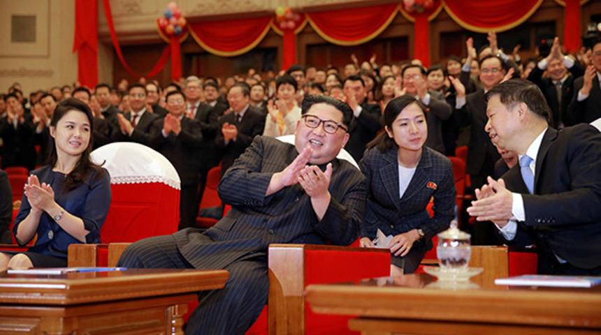  T&uuml;m d&uuml;nyaya duyurdular! Kuzey Kore G&uuml;ney Kore savaşı bitiyor!