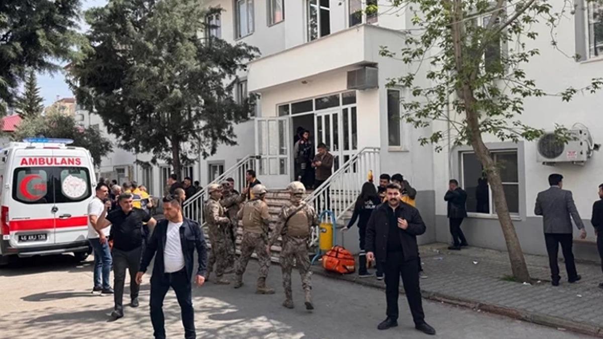 Son dakika! Kahramanmaraş ta okula silahlı saldırı! 4 &ouml;l&uuml; 20 yaralı 3