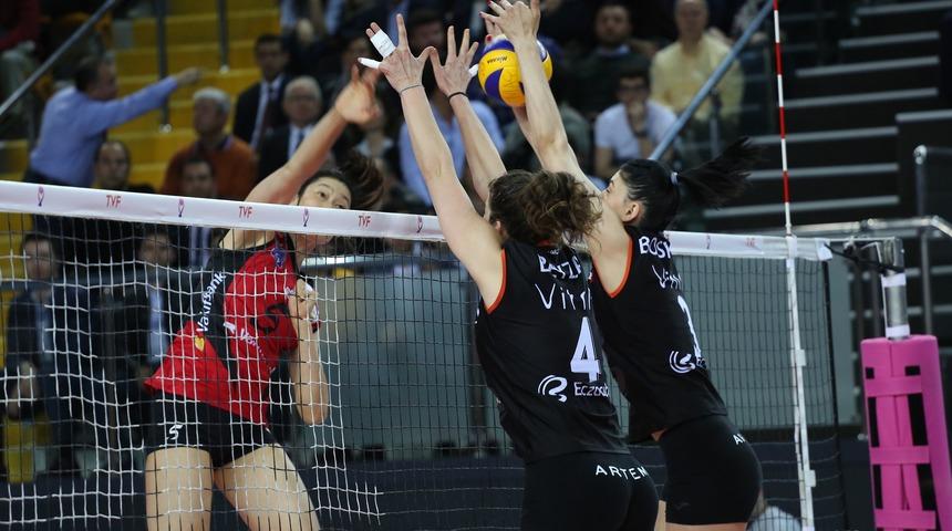 VakıfBank - Eczacıbaşı VitrA: 3-0