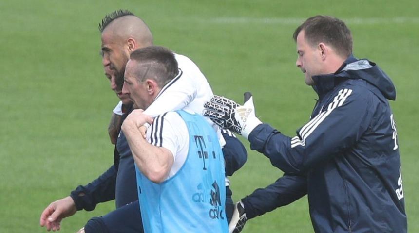 Arturo Vidal sezonu kapattı!