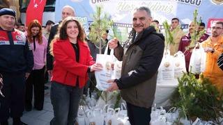 Yozgat’ta 4 bin 500 adet fidan dağıtıldı