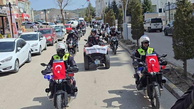 Motosiklet tutkunları &Ccedil;amlık Milli Parkı&rsquo;nda buluştu 2