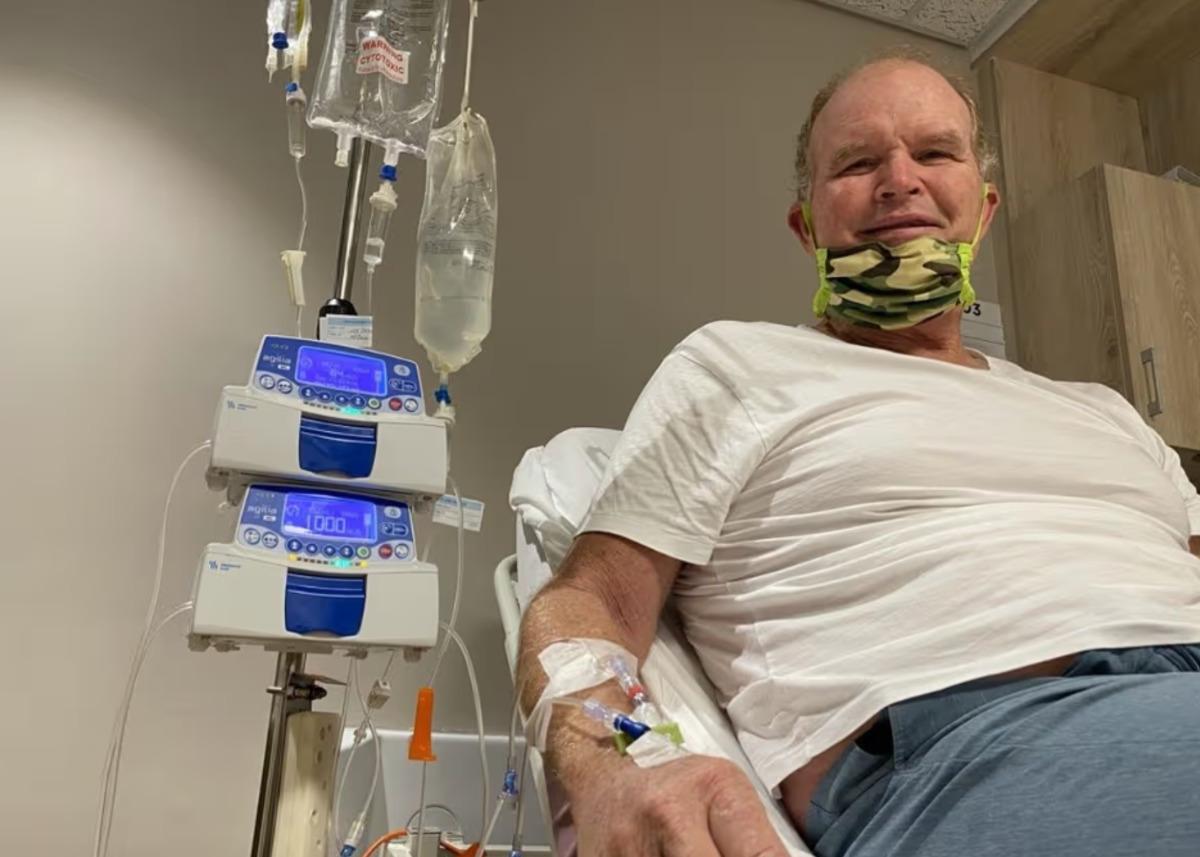 Doktorlar 6 ay &ouml;m&uuml;r bi&ccedil;mişti: Hastalıkla 7 senedir b&ouml;yle savaşıyor! 2