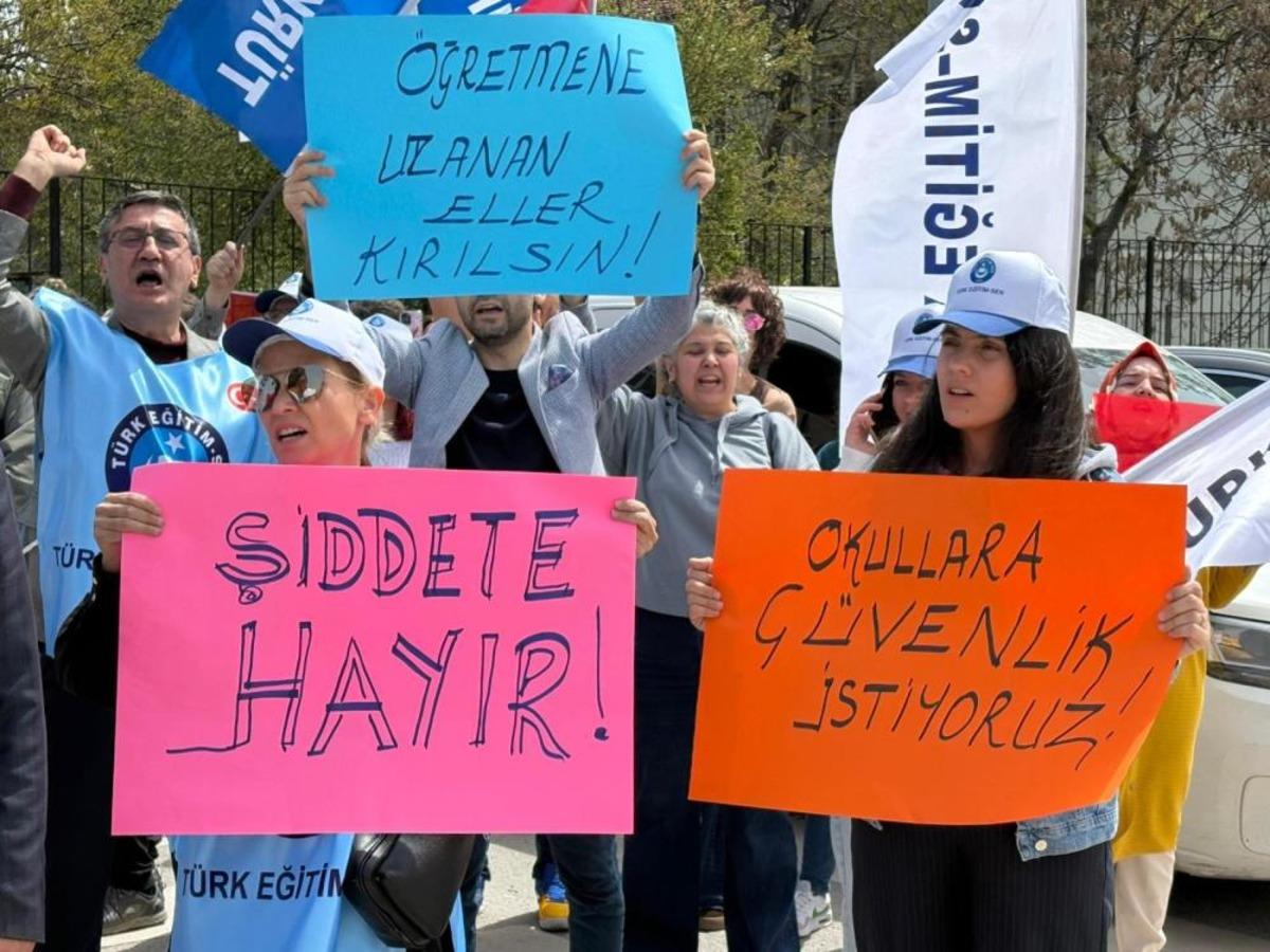 Eğitim sendikaları duyurdu: Öğretmenlerden 3 günlük iş bırakma kararı 1