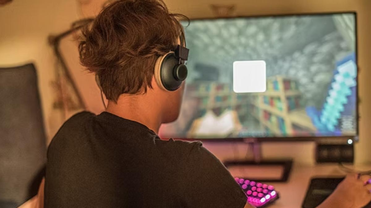 Uzmanı uyardı: "Dijital oyunlar şiddeti normalleştiriyor"