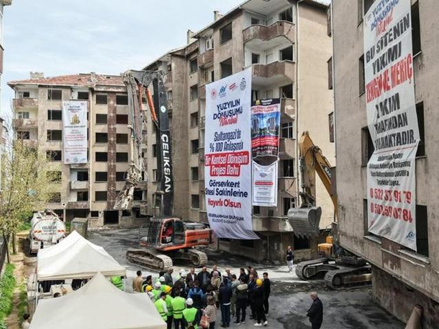 Bir site daha %100 uzlaşmalı kentsel d&ouml;n&uuml;ş&uuml;me girdi 