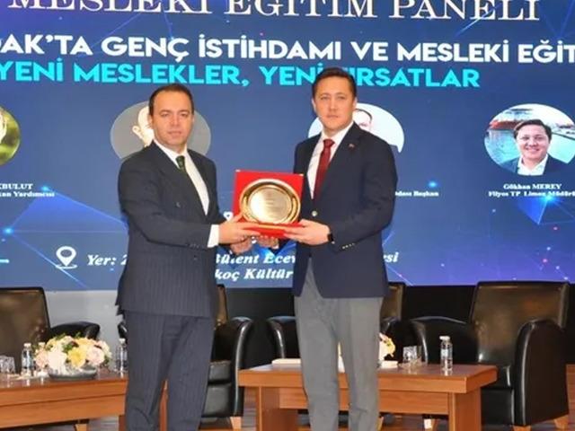 &Ccedil;ağrı Bey Somali'de! G&ouml;khan Merey: "T&uuml;rkiye artık sınırlarını aşan bir enerji akt&ouml;r&uuml;"