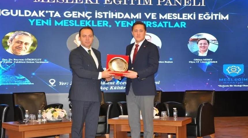 &Ccedil;ağrı Bey Somali'de! G&ouml;khan Merey: "T&uuml;rkiye artık sınırlarını aşan bir enerji akt&ouml;r&uuml;"