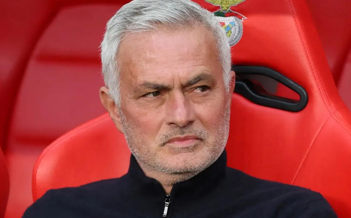 Fenerbahçe den ayrılmıştı! Jose Mourinho geri dönüyor 1