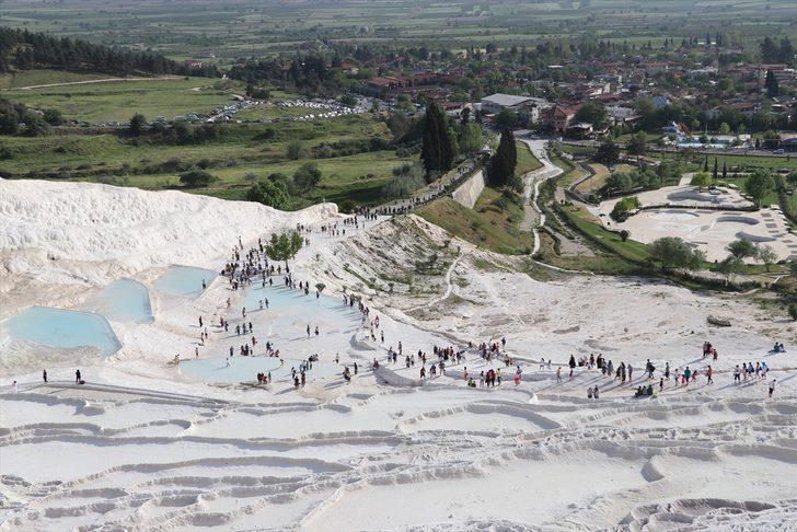 Bedava giriş için oraya akın ettiler!  G4