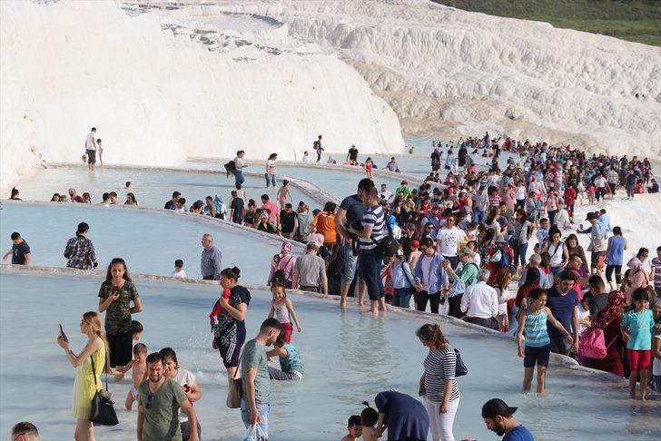 Bedava giriş için oraya akın ettiler!  G5