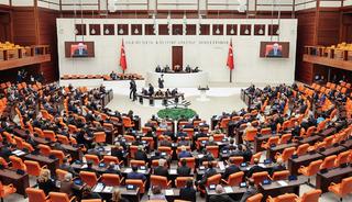 Doğum izni uzuyor mu? 3 madde daha kabul edildi