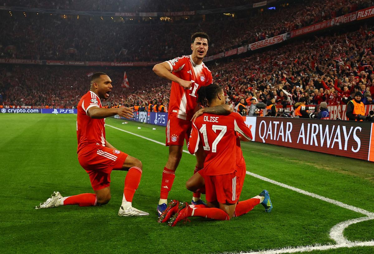 Kendisi bile itiraf etti! Ma&ccedil; biter bitmez Neuer den Arda G&uuml;ler s&ouml;zleri 1