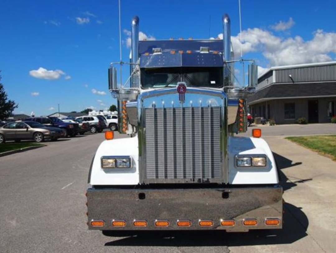 Tırın i&ccedil;ini g&ouml;renler inanamıyor! 