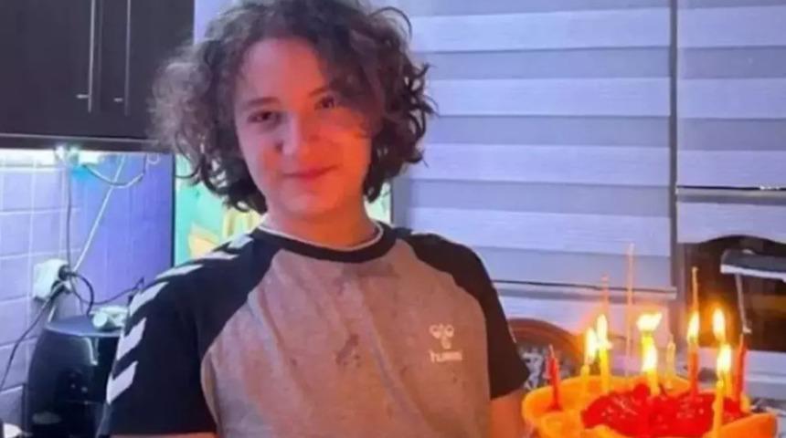 Katliamın b&uuml;y&uuml;mesini engellemiş! Kahraman aş&ccedil;ı İsa Aras Mersinli'ye m&uuml;dahalesini anlattı: "Bı&ccedil;ak salladım..."