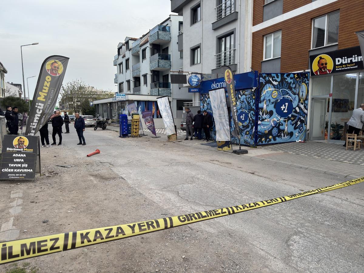 Balıkesir de acı olay! &Uuml;niversite hocası d&uuml;r&uuml;mc&uuml;de kurşunların hedefi oldu 2