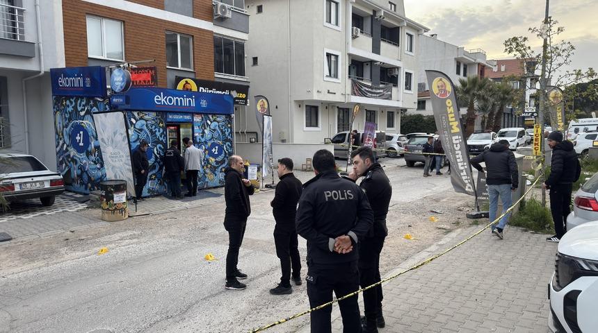 Balıkesir'de acı olay! &Uuml;niversite hocası d&uuml;r&uuml;mc&uuml;de kurşunların hedefi oldu