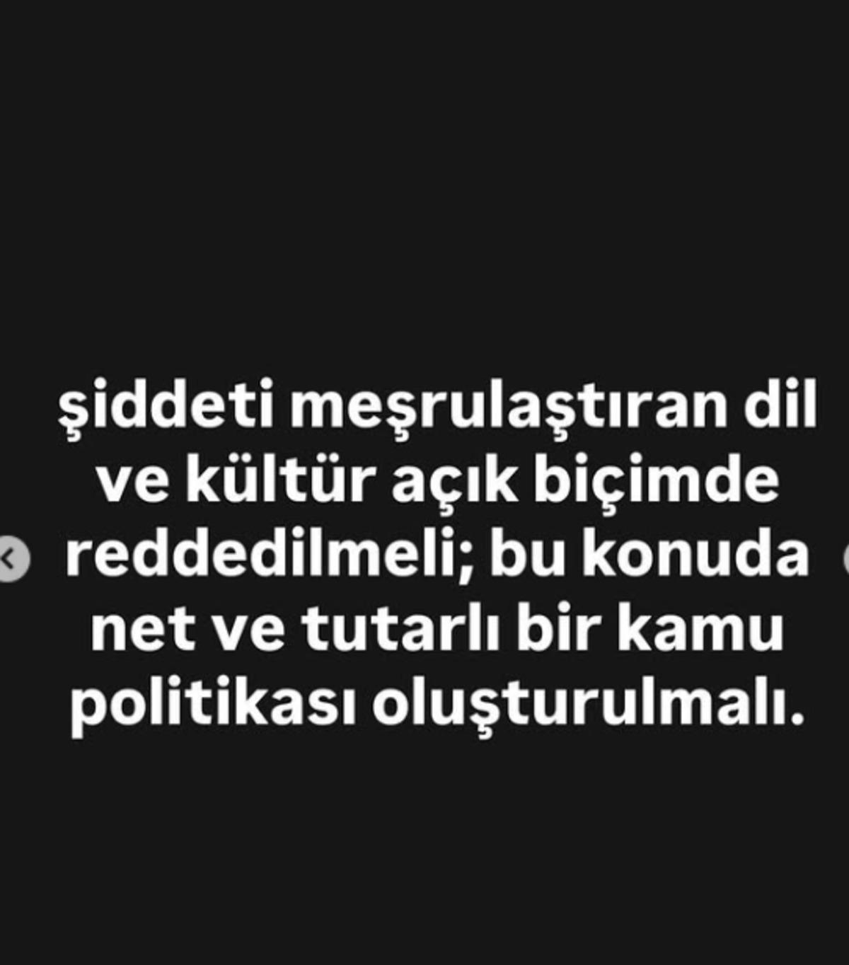 Didem Soydan  İncel yapı  diyerek paylaştı! "Derin, &ouml;rg&uuml;tl&uuml;..." 3