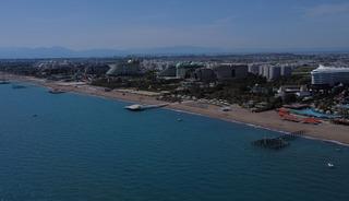 Antalya'ya gelen yabancı turist sayısı 1 milyon 250 bini ge&ccedil;ti