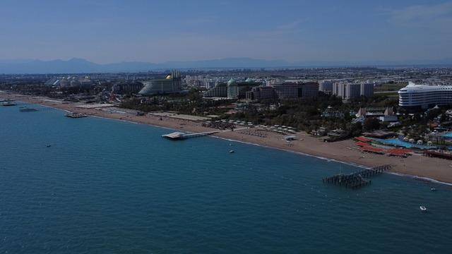 Antalya'ya gelen yabancı turist sayısı 1 milyon 250 bini geçti