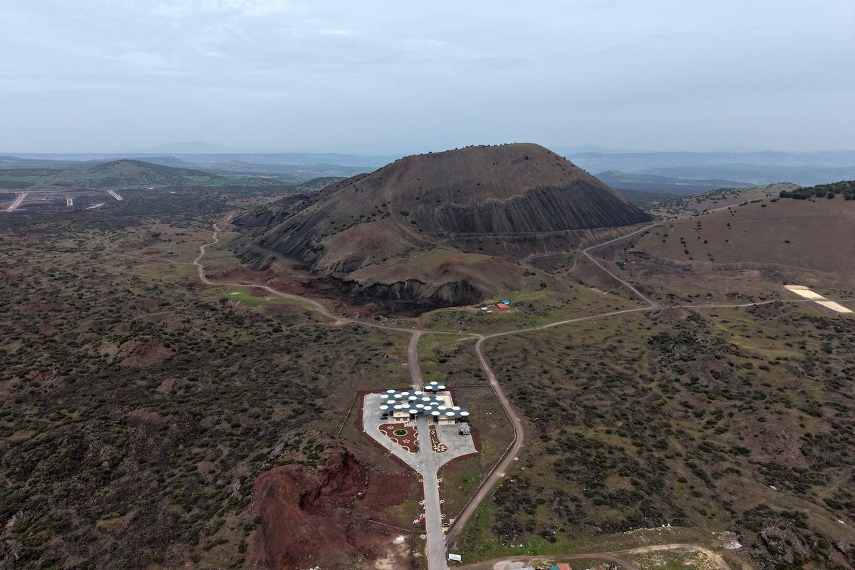T&uuml;rkiye de tek:  Yanık &uuml;lke  diye anılmış! 12 bin yıllık sır &ccedil;&ouml;z&uuml;l&uuml;yor 6