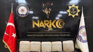 Başkale’de 162 kilo asetik anhidrit maddesi ele geçirildi