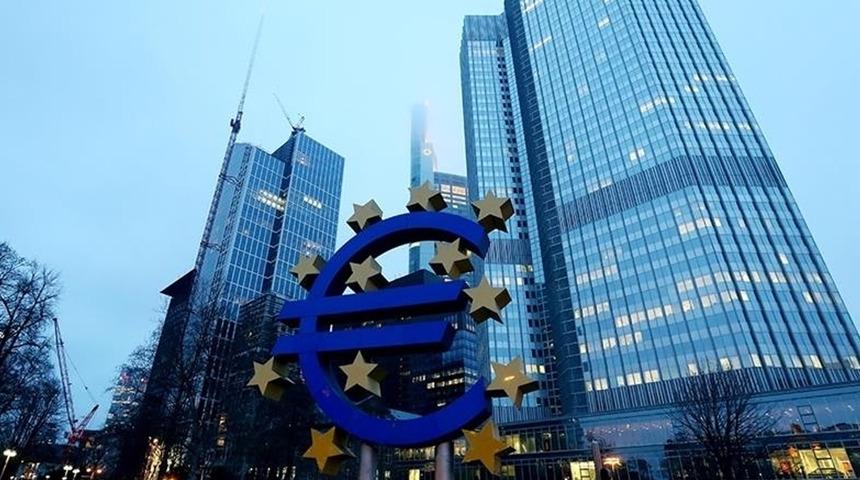 Avro B&ouml;lgesi şubat ayında dış ticaret fazlası verdi