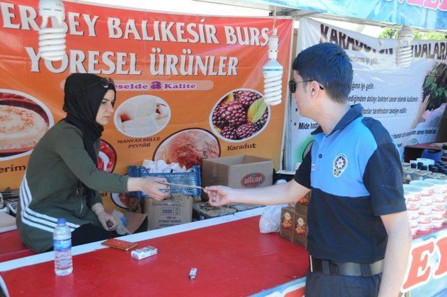 Cizre polisi dolandırıcılığa karşı broşür dağıttı