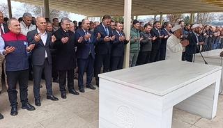Saldırılarda hayatını kaybedenler i&ccedil;in gıyabi cenaze namazı kılındı