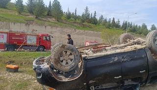Siirt&rsquo;te kontrolden &ccedil;ıkan ara&ccedil; takla attı: 1 yaralı