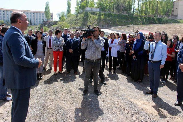 Daha yeşil Kayseri için bin adet fidan dikildi