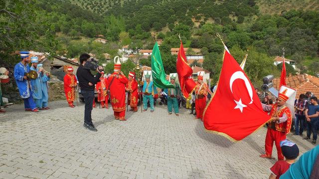 Gelini mehteran takımı ile aldı 1
