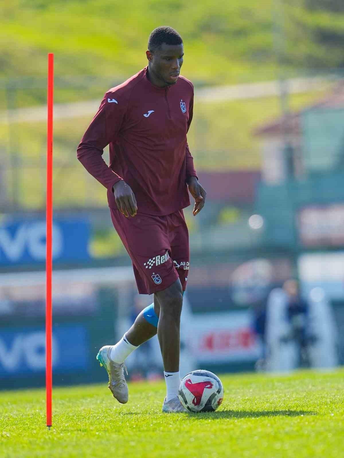 Trabzonspor, Başakşehir ma&ccedil;ı hazırlıklarını s&uuml;rd&uuml;rd&uuml; 1