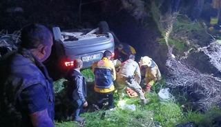 Cizre&rsquo;de otomobil şarampole yuvarlandı: 4 yaralı